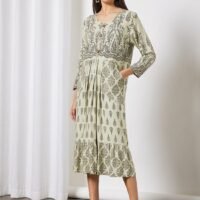 HANA & SARA All Over Printed Round Neck Three Quarter Sleeve Jalabiya With Facemask